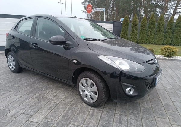 Mazda 2 cena 23900 przebieg: 134000, rok produkcji 2013 z Białobrzegi małe 254